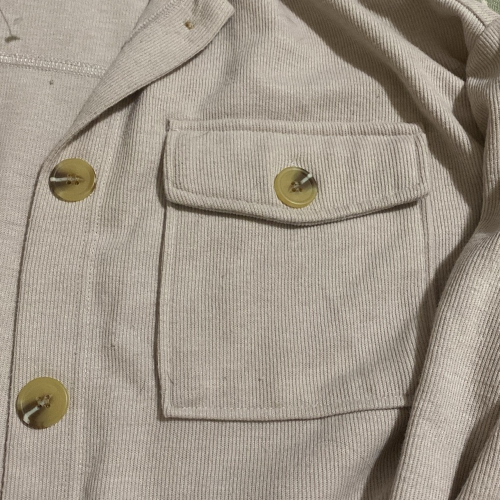 Oversized button down - Picture 2 of 4